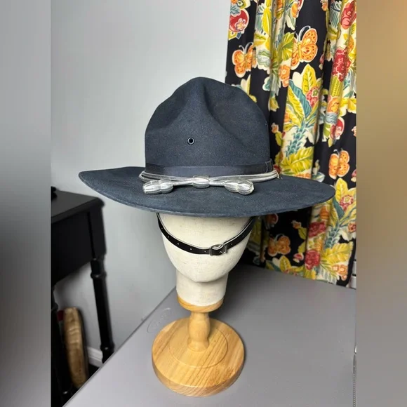 VTG CAMPAIGN HAT STRATTON HATS CHICAGO MILITARY POLICE STYLE FELT size 7 1/8